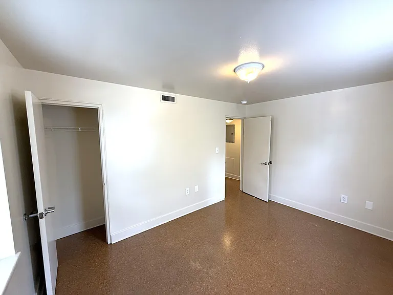 1528 Bluemont Ave SW #120 — Photo 5