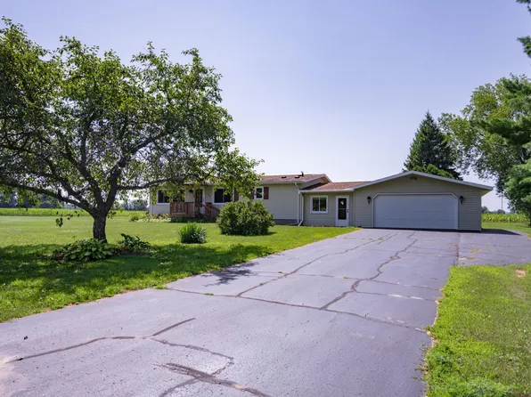 W5819 50th Ct, Mauston, WI 53948