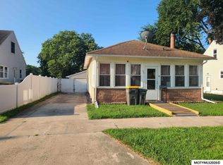 539 20th St SE, Mason City, IA 50401