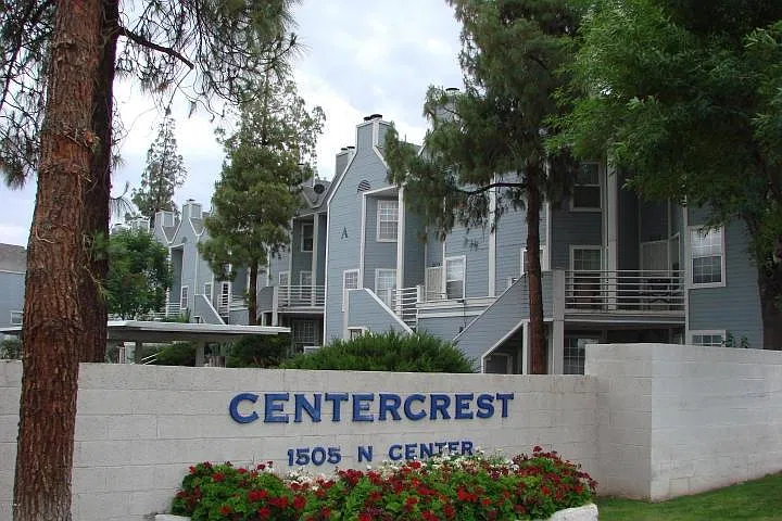2 bed, 2.5 bath, 1200 sqft, $1,595 — Photo 1