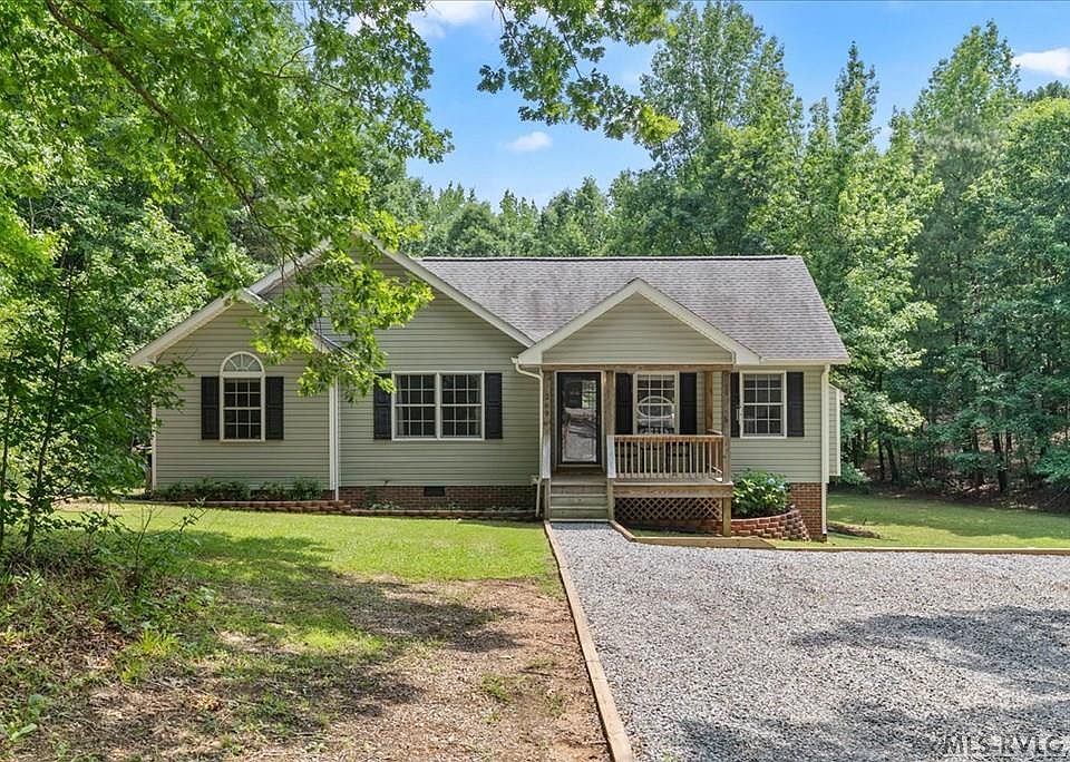 1st image of 269 Waterside Dr