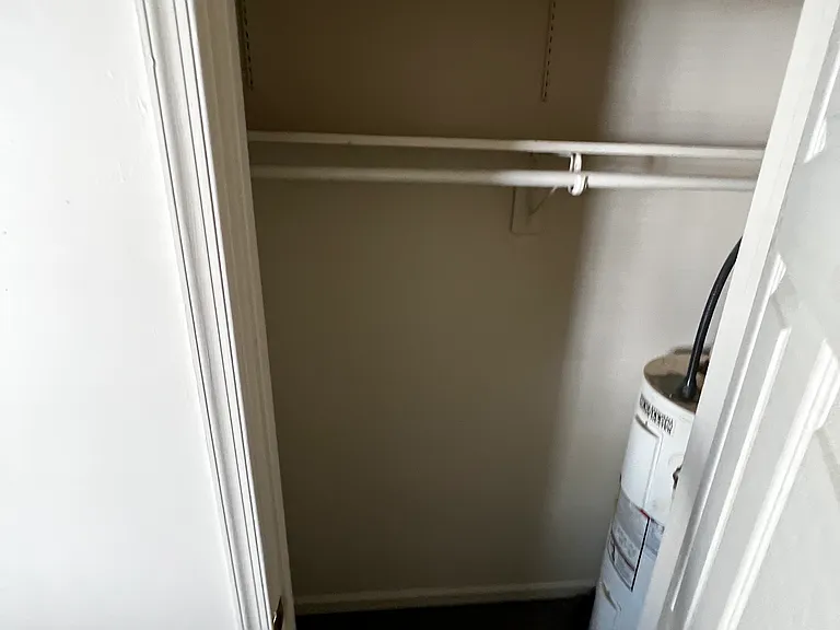 706 Vermont Ave — Photo 7