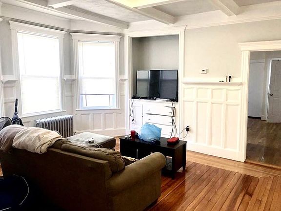 5th image of 114-116 Thornton St #3