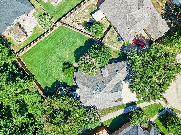 3rd image of 3000 Fairland Dr