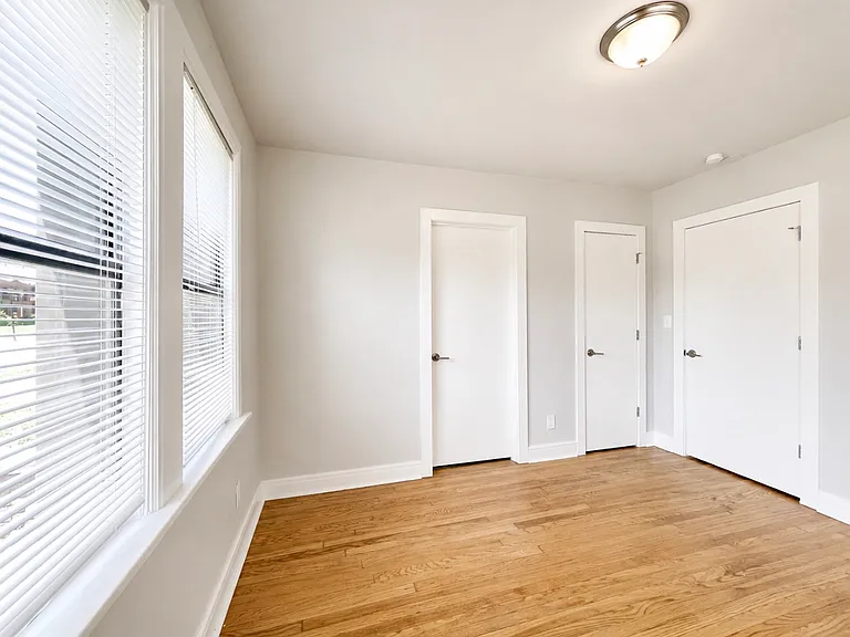 835 East Dr #6 — Photo 5