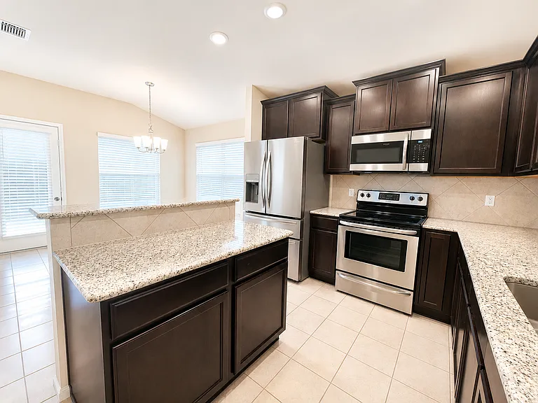 3407 Parkmill Dr — Photo 9