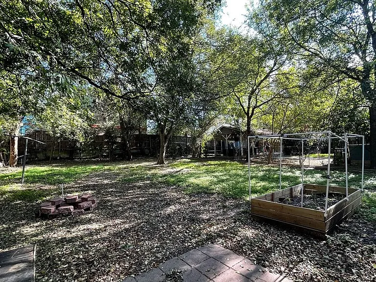2613 Euclid Ave — Photo 12