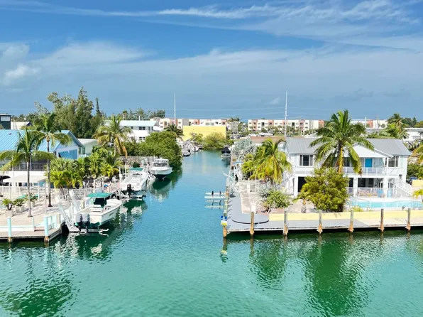 21 Sombrero Blvd APT 407, Marathon, FL 33050