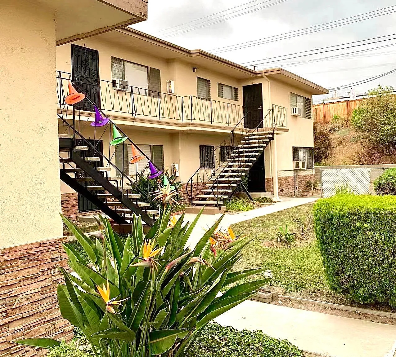 1321 College View Dr — Photo 3