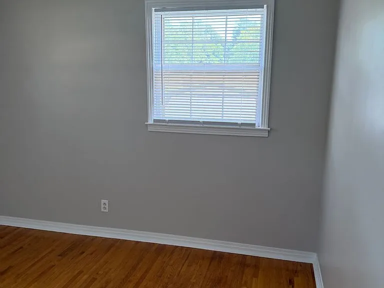 202 Pleasant Hill Dr — Photo 6
