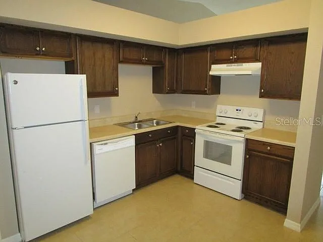 1704 Ridgewood Ln #A — Photo 4