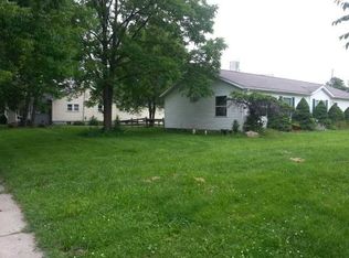 302 W 6th St, Genoa, OH