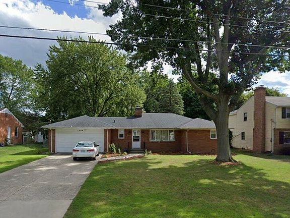 3rd image of 1748 Millbrook St SE