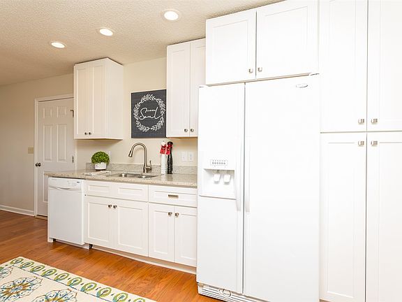 5th image of 3871 Belle Boyd Ct