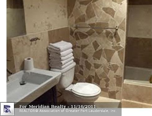 4th image of 800 Cypress Grove Dr APT 208