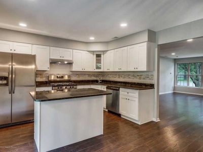 1-4 Whistler Dr, Freehold, NJ, 07728