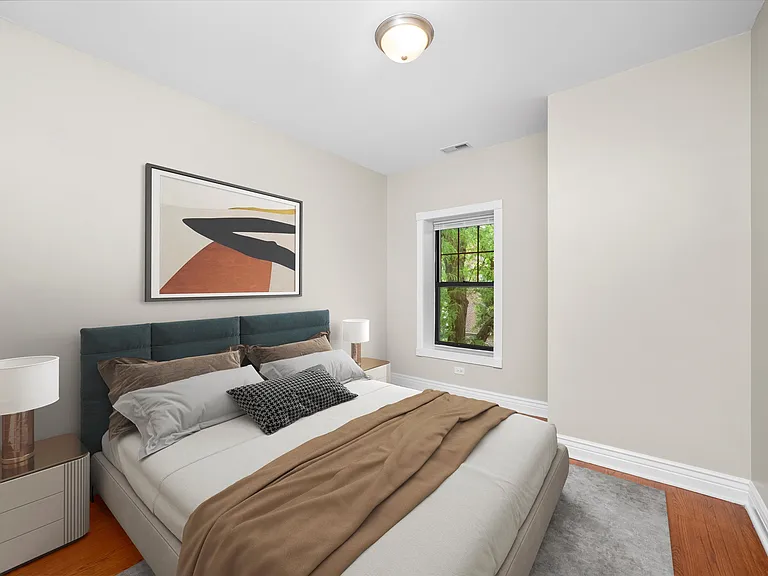 6300 N Rockwell St #B2 — Photo 16
