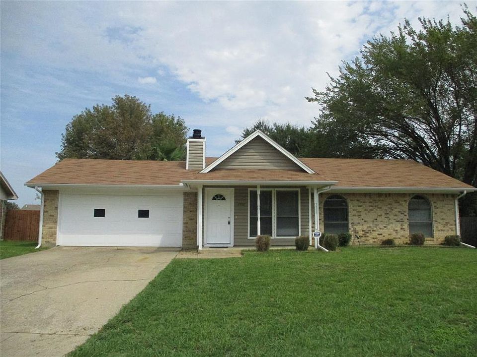 1st image of 2407 Homewood Trl