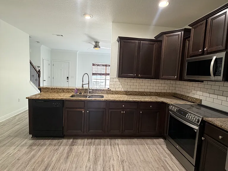 114 Rearden Way — Photo 9