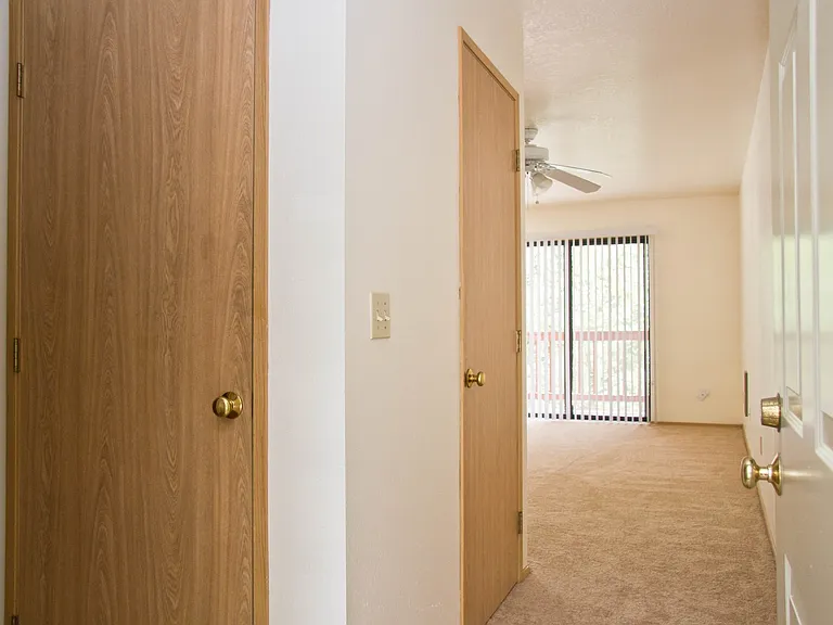 Second Wind Apartments — Photo 1