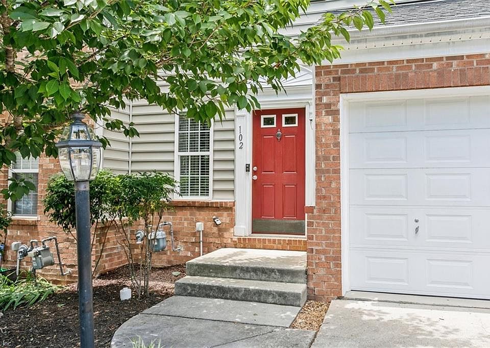 1st image of 102 Daniels Drive