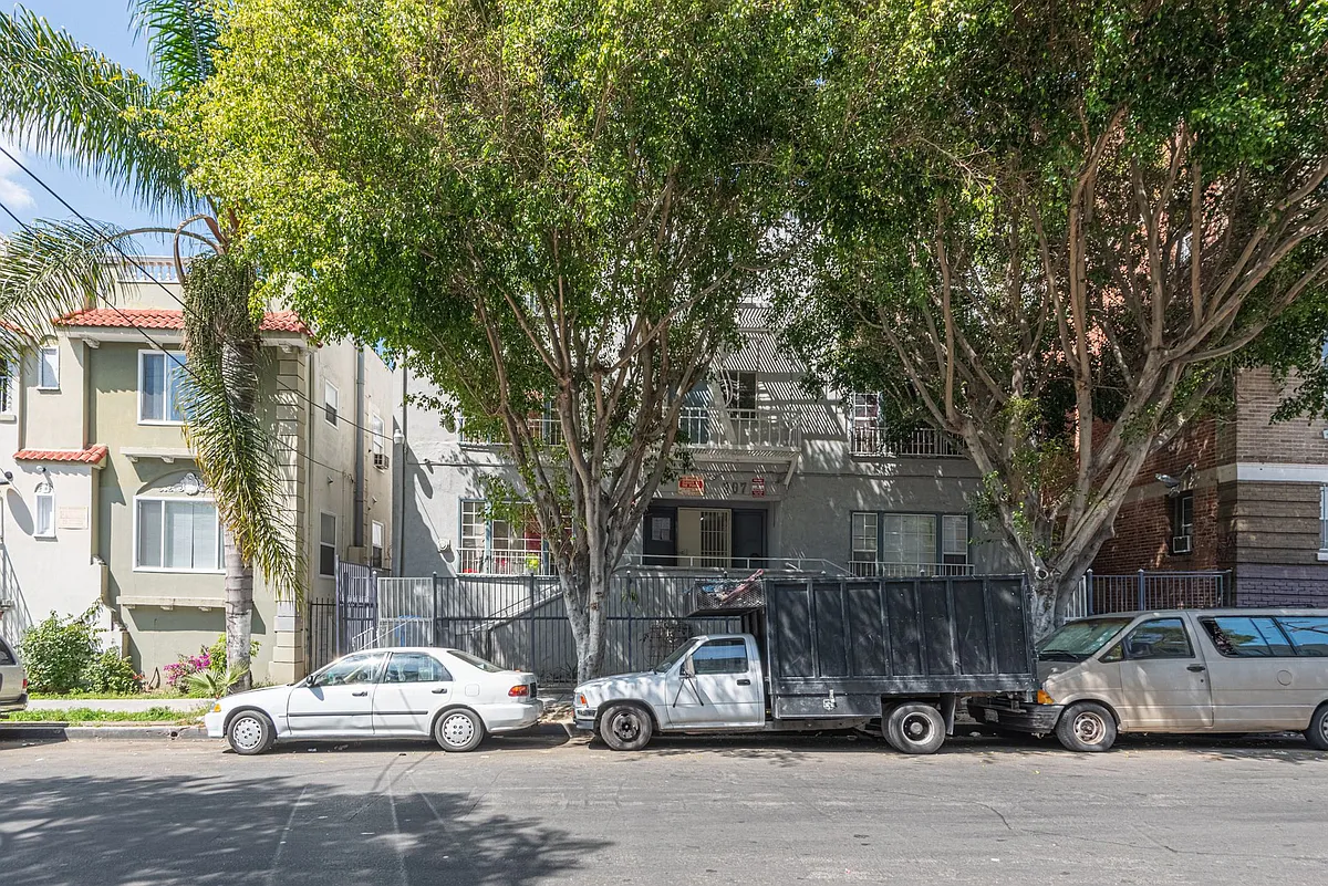 Building Photo - 307 Witmer St