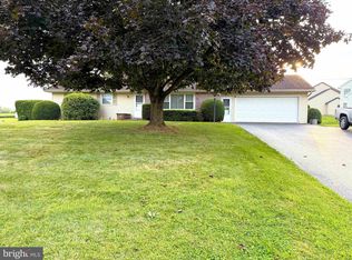 136 Martin Dr, Reinholds, PA 17569