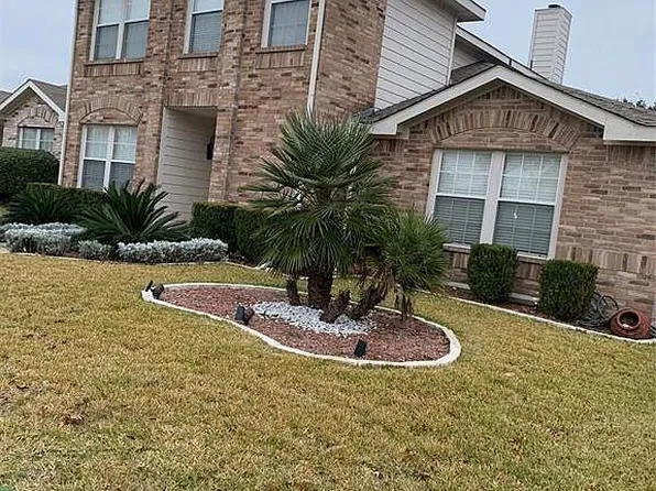 7822 Jubilant Dr, Dallas, TX 75237