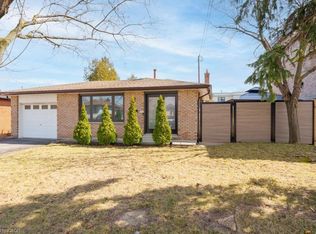19 Glen Forest Dr, Hamilton, ON L8K5V7