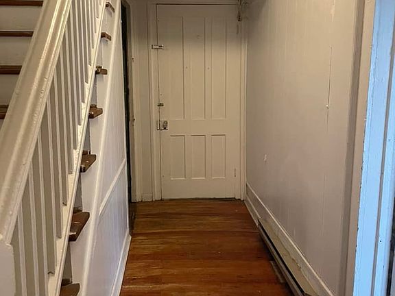 2nd image of 1109 Fairfax St #1