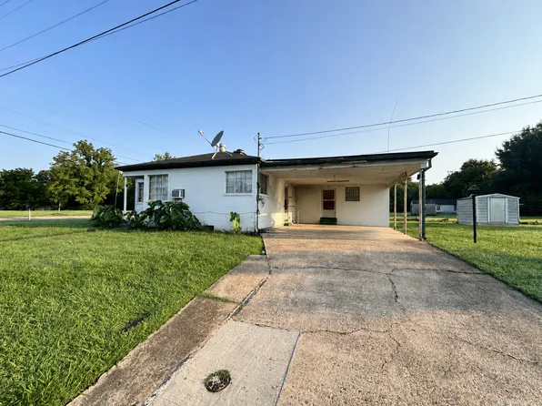 74 Holland Ave, Jackson, TN 38301