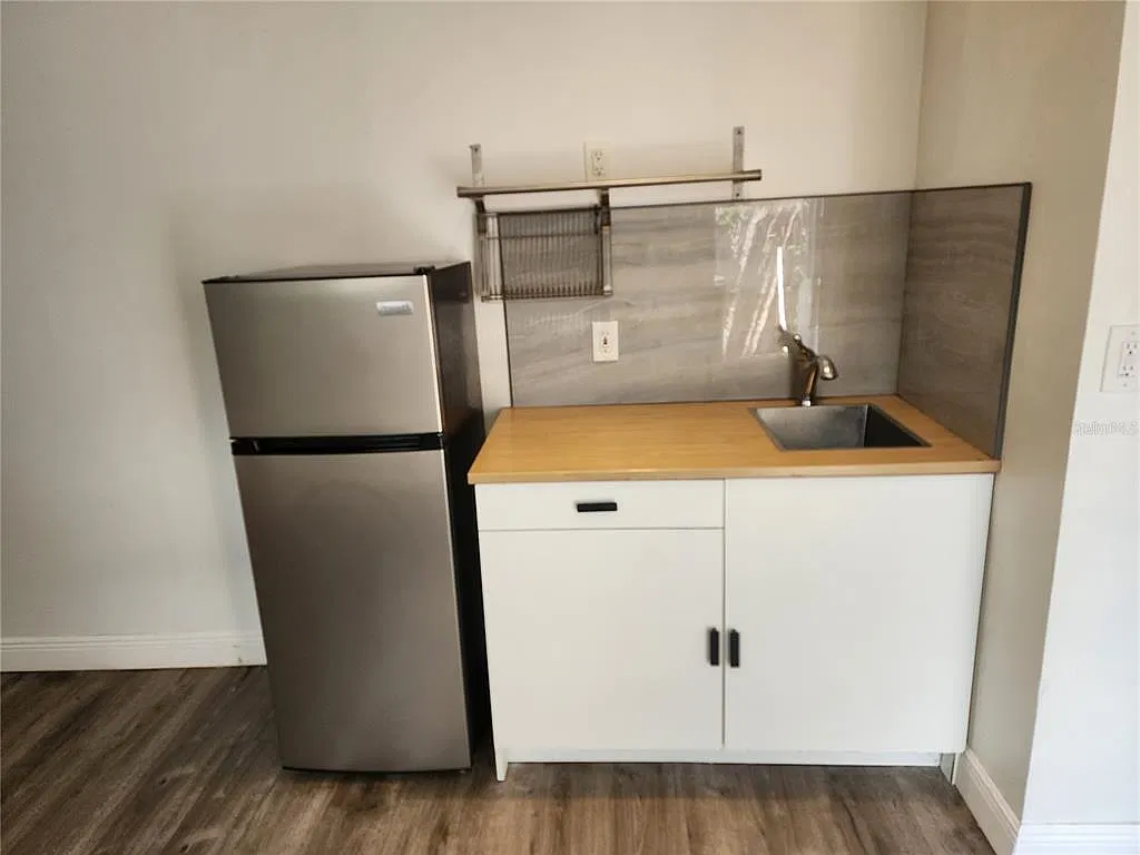 1 bed, 1.0 bath, 500 sqft, $900 — Photo 4