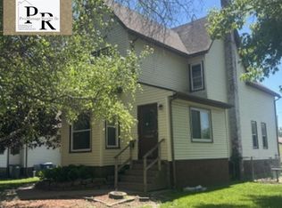 1075 7th Ave S, Clinton, IA 52732