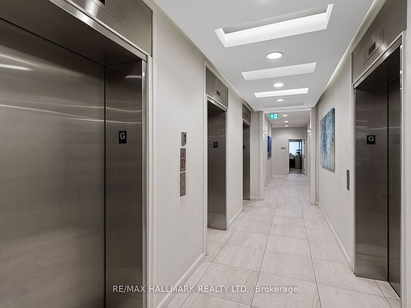 5th image of 18 Spring Garden Ave #1609