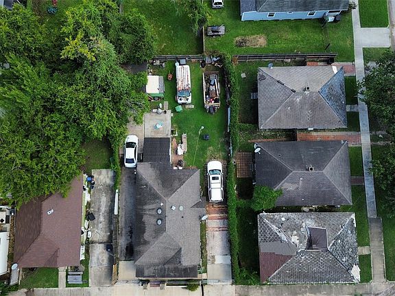 4th image of 3317 Jefferson St