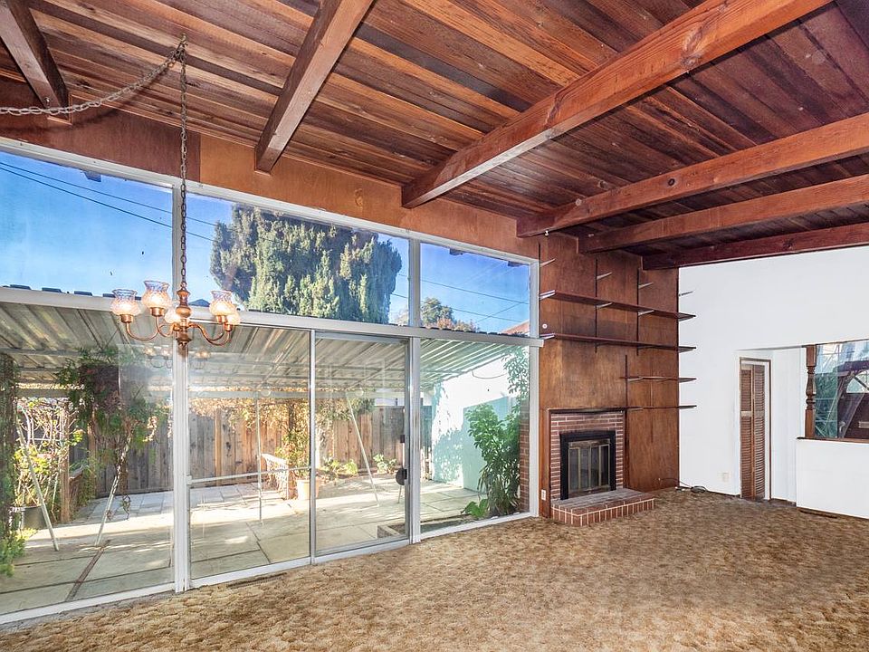 1st image of 30699 Carroll Ave