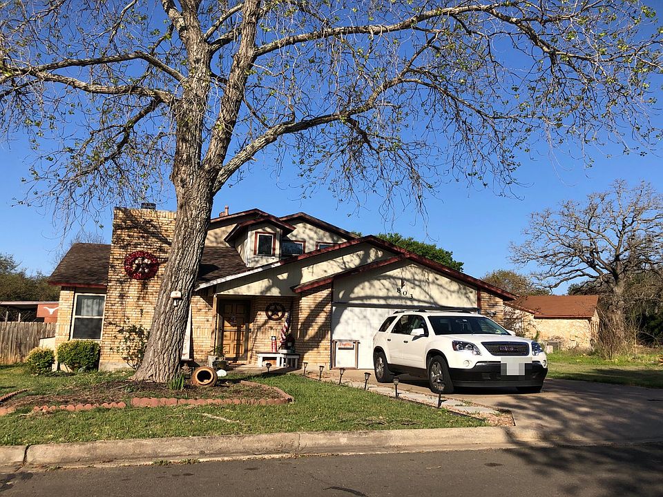 1st image of 803 Grapevine Dr