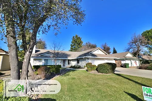 2378 Castlewood Dr Photo 1
