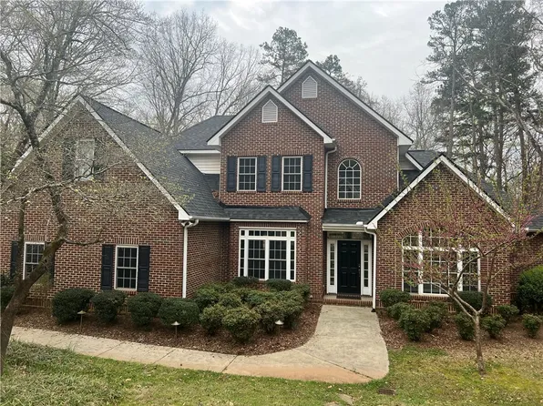 100 Catawbah Rd, Clemson, SC 29631