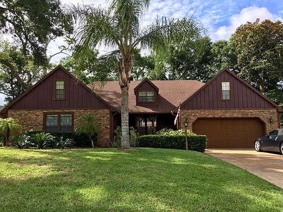 3rd image of 16 Sycamore Cir