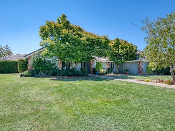 4885 N Kittyhawk Ave, Sanger, CA 93657
