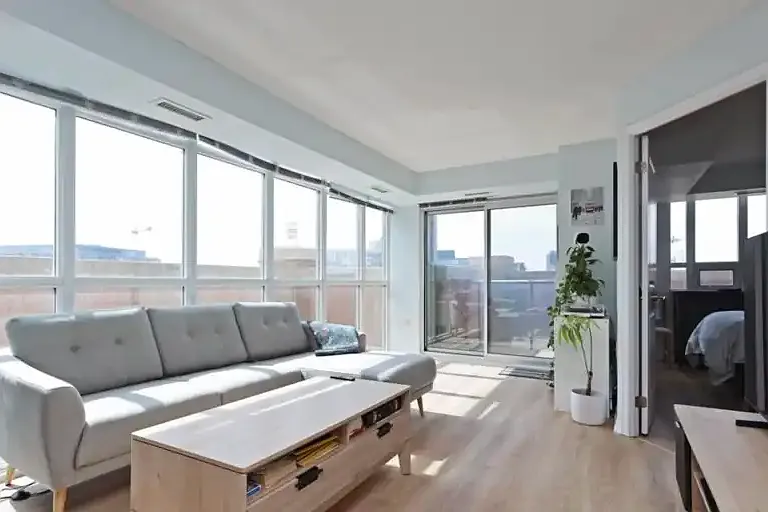 125 Western Battery Rd #610 — Photo 3