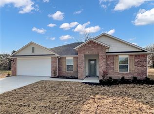 701 Picard Ave, Lowell, AR 72745