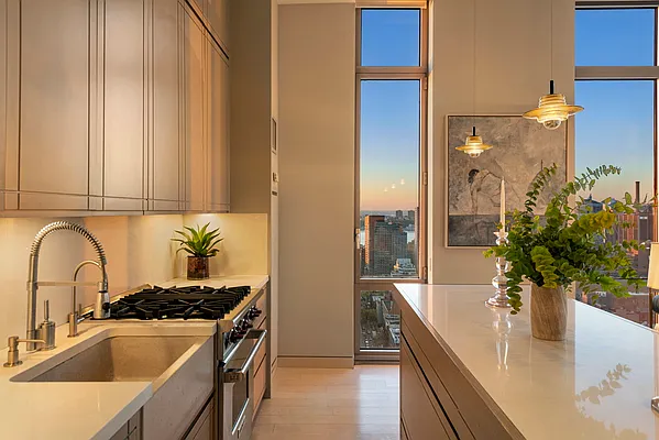 Sold by SERHANT. | media 14