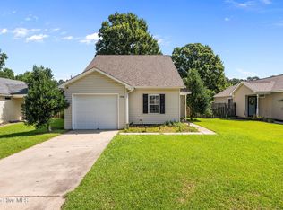 3714 Elizabeth Ave, New Bern, NC 28562