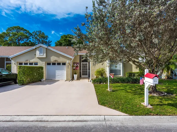 3517 Mill Brook Way Circle, Greenacres, FL 33463
