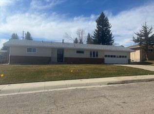 2735 E 7th St, Casper, WY 82609