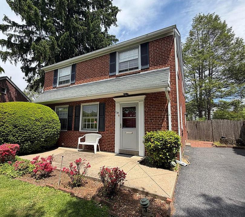 1st image of 127 Crosshill Rd