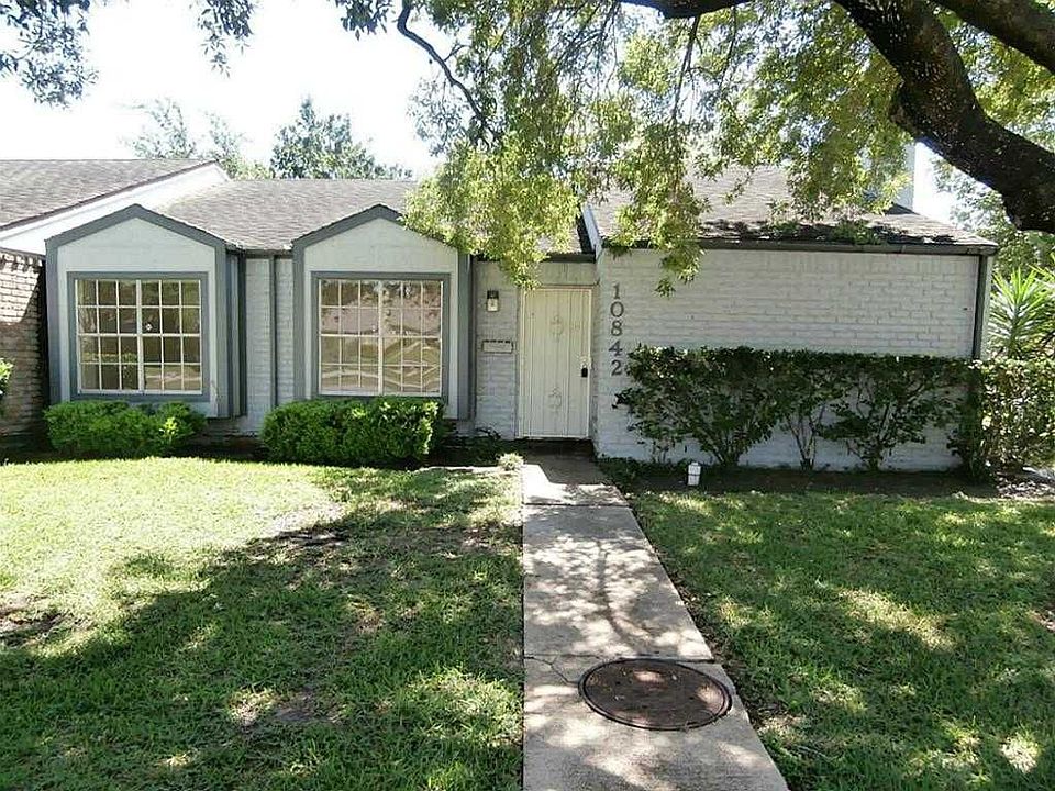 1st image of 10842 Bexley Dr