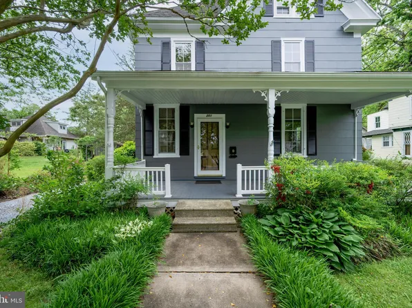 201 W Market St, Snow Hill, MD 21863